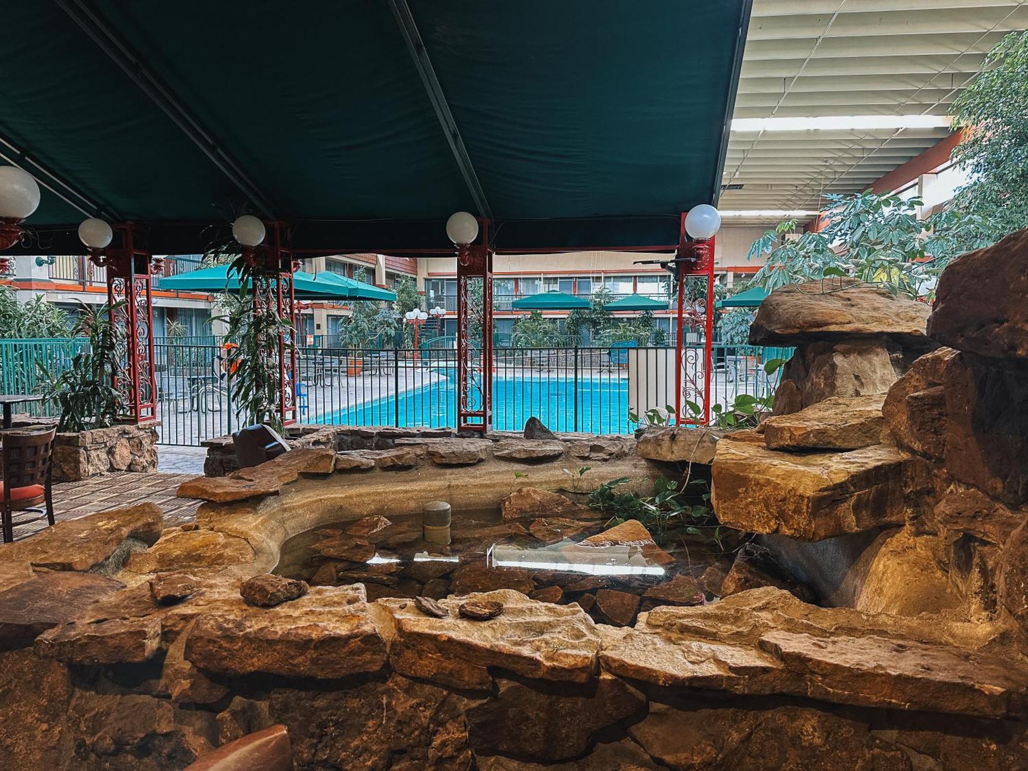 Clarion Inn Форт Колинс Екстериор снимка