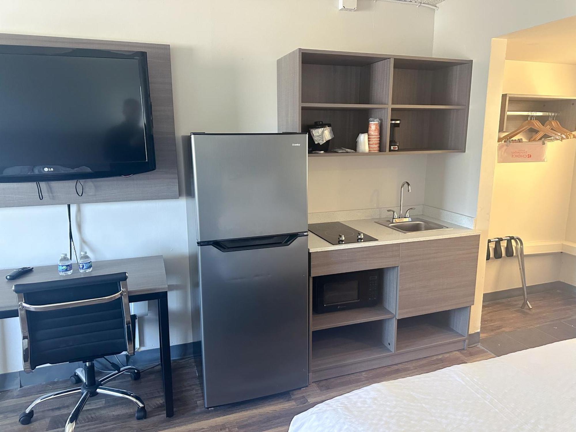 Clarion Inn Форт Колинс Екстериор снимка
