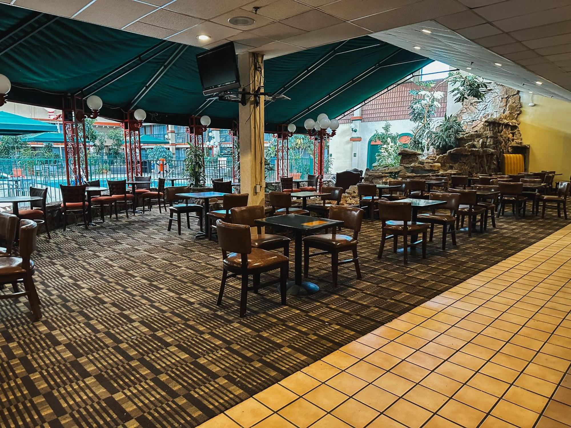 Clarion Inn Форт Колинс Екстериор снимка