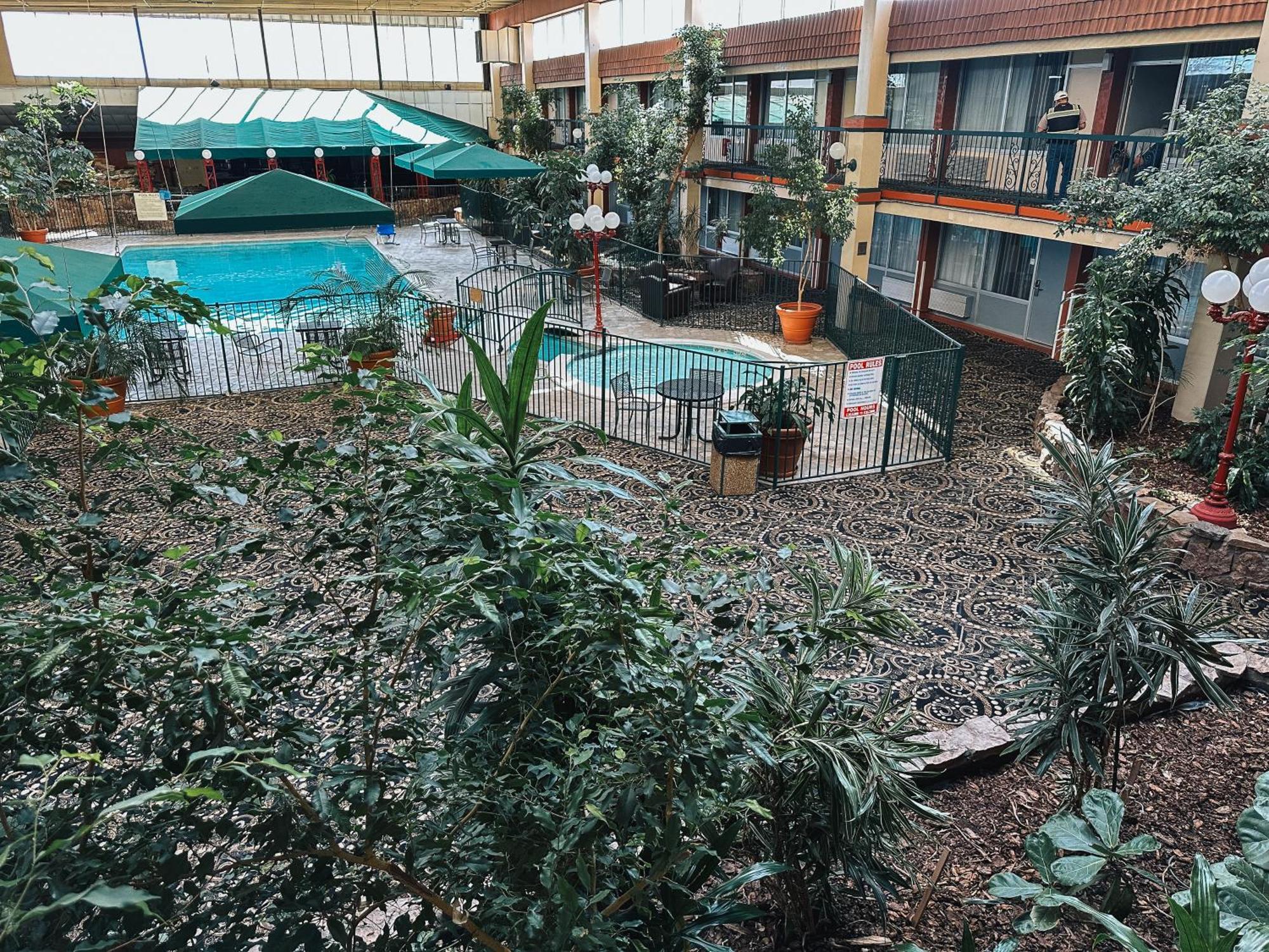 Clarion Inn Форт Колинс Екстериор снимка